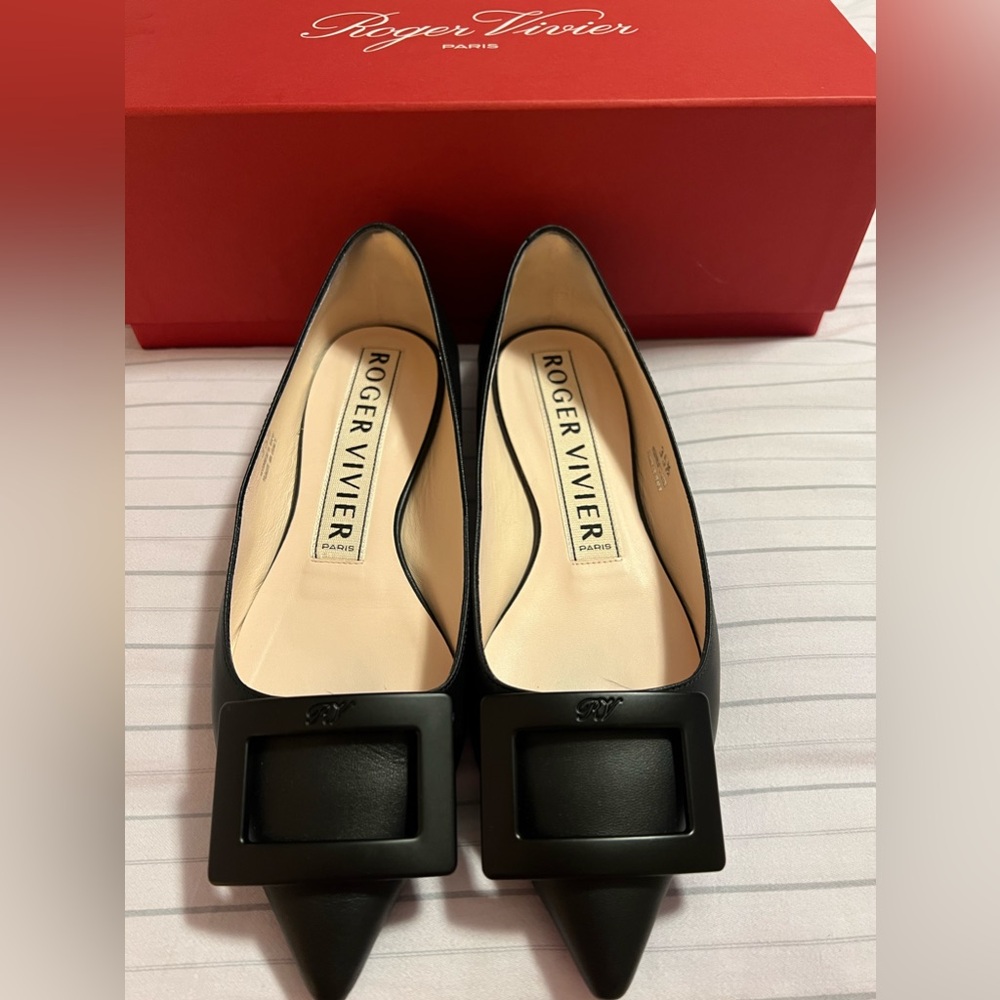 Roger Vivier Buckle Flats